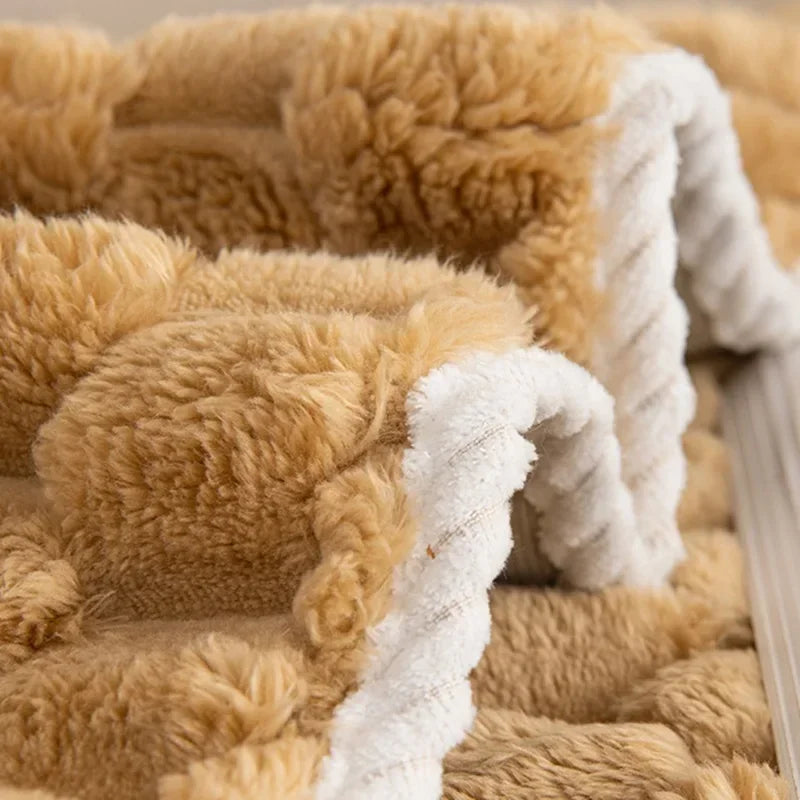 Munelo plush Sofa Cover