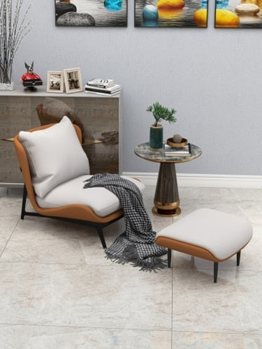 Euphoria Modern Lounge Chair