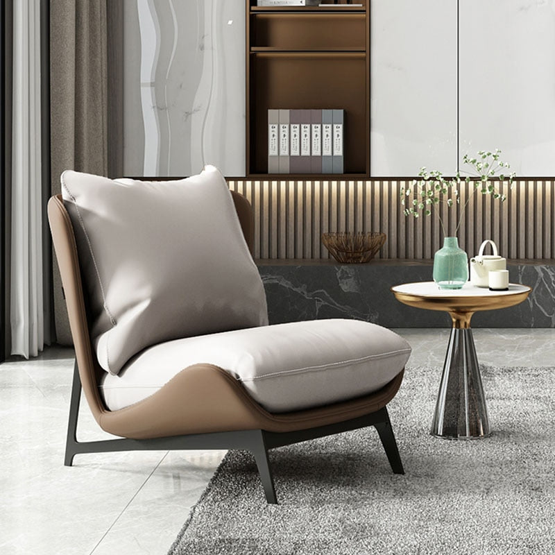 Euphoria Modern Lounge Chair