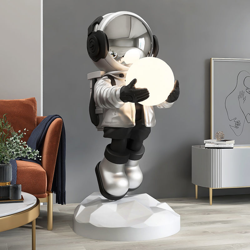 Space Trooper Indoor Lamp Decor